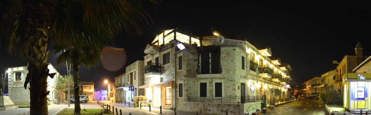 ينيفوتشا Focamor Otel المظهر الخارجي الصورة