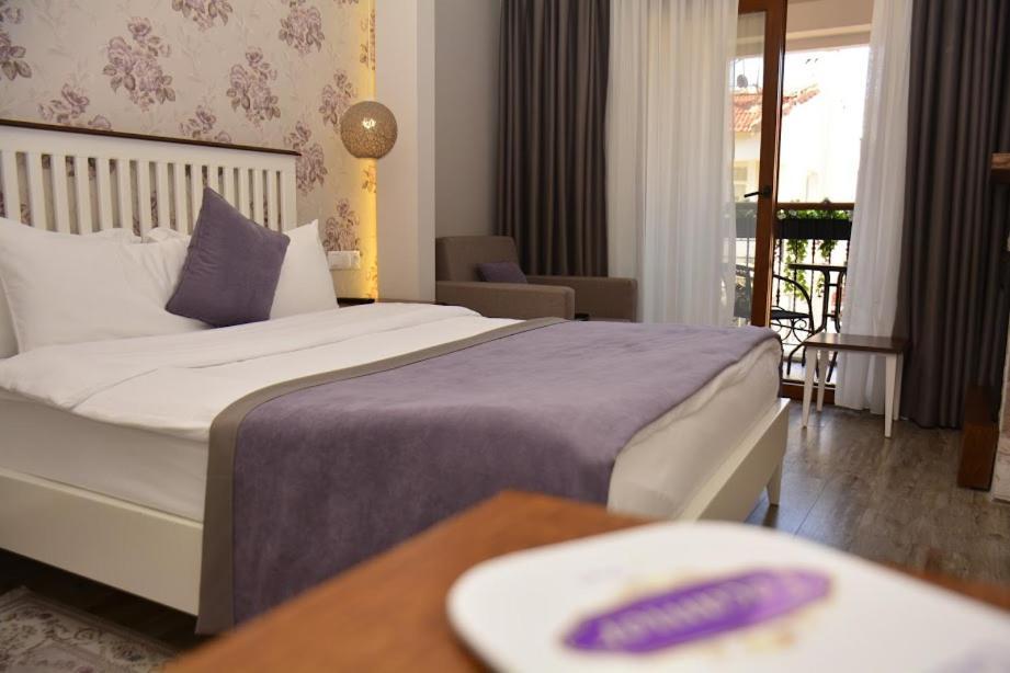 ينيفوتشا Focamor Otel المظهر الخارجي الصورة